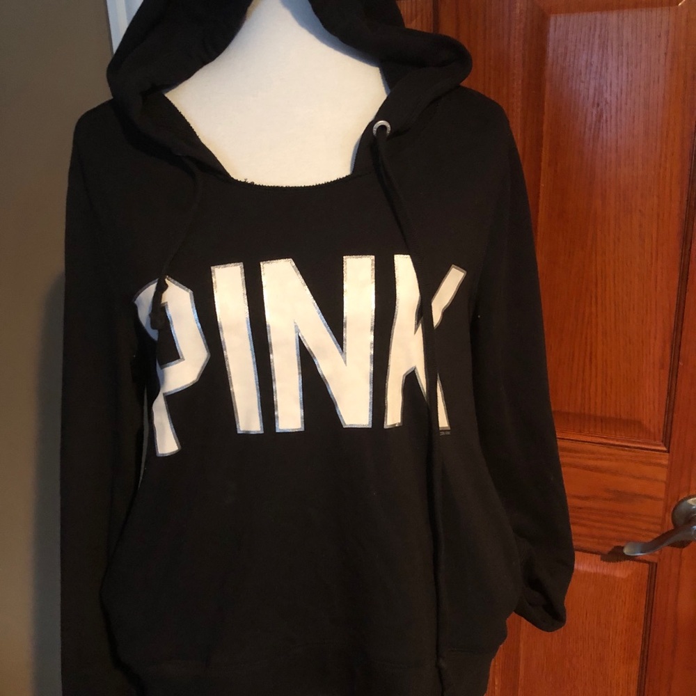 Pink Victoria Secret sweater - Picture 4 of 5